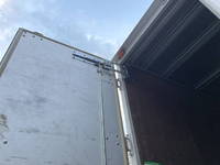 日産アトラスアルミバン小型（2t・3t）[写真05]