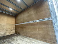 日産アトラスアルミバン小型（2t・3t）[写真07]