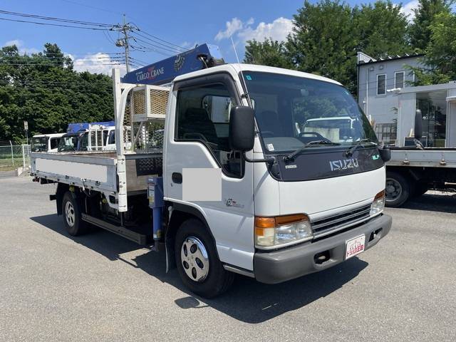 いすゞエルフクレーン4段小型（2t・3t）[写真03]