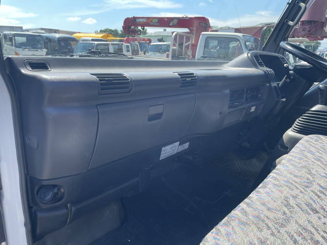 いすゞエルフクレーン4段小型（2t・3t）[写真30]