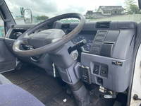 三菱ふそうキャンターセーフティローダー小型（2t・3t）[写真30]