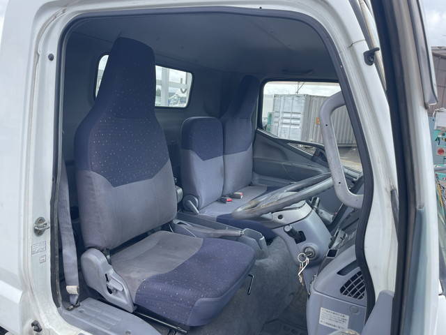 三菱ふそうキャンターセーフティローダー小型（2t・3t）[写真31]