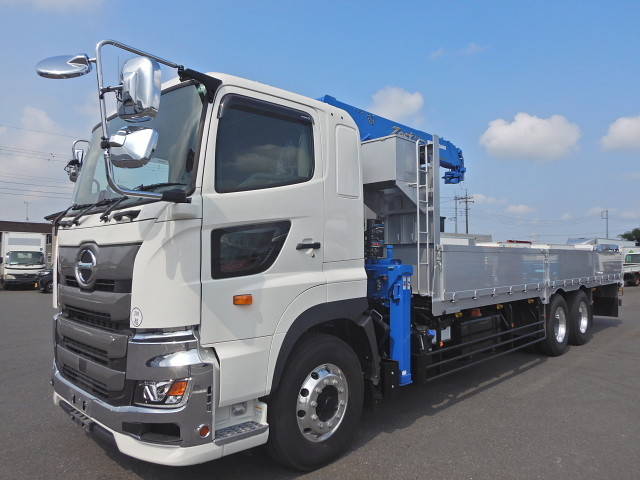 日野プロフィアクレーン4段大型（10t）[写真01]