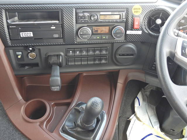 日野プロフィアクレーン4段大型（10t）[写真23]