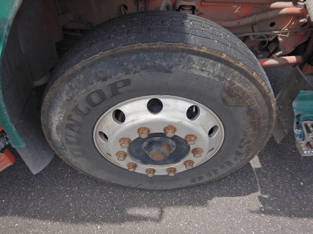 いすゞギガダンプ大型（10t）[写真14]