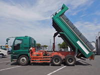 いすゞギガダンプ大型（10t）[写真37]