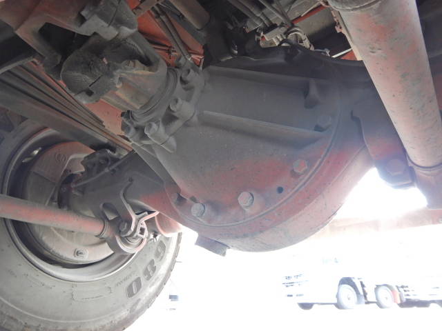 いすゞギガダンプ大型（10t）[写真09]