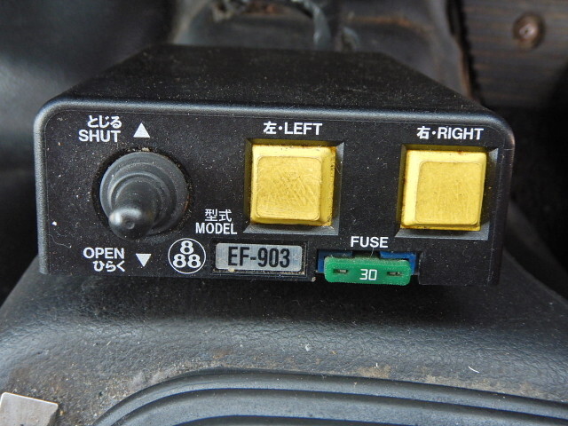 日野レンジャーダンプ増トン（6t・8t）[写真20]