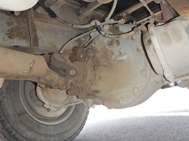 日野レンジャーダンプ増トン（6t・8t）[写真09]