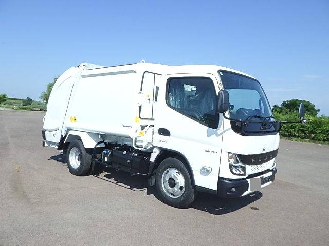 三菱ふそうキャンターパッカー車（塵芥車）小型（2t・3t）[写真01]