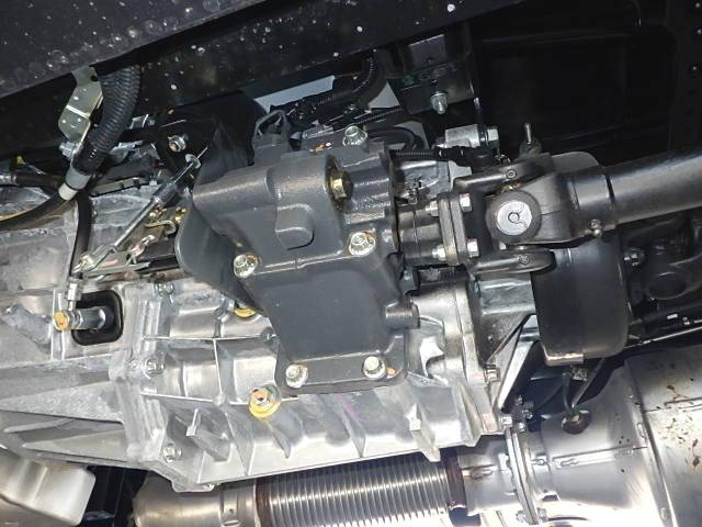 三菱ふそうキャンターパッカー車（塵芥車）小型（2t・3t）[写真15]