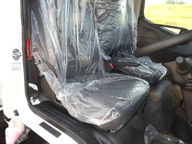 三菱ふそうキャンターパッカー車（塵芥車）小型（2t・3t）[写真21]