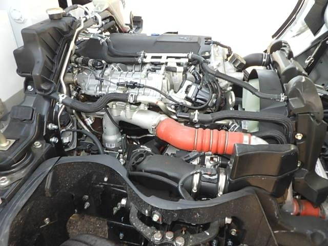 三菱ふそうキャンターパッカー車（塵芥車）小型（2t・3t）[写真23]