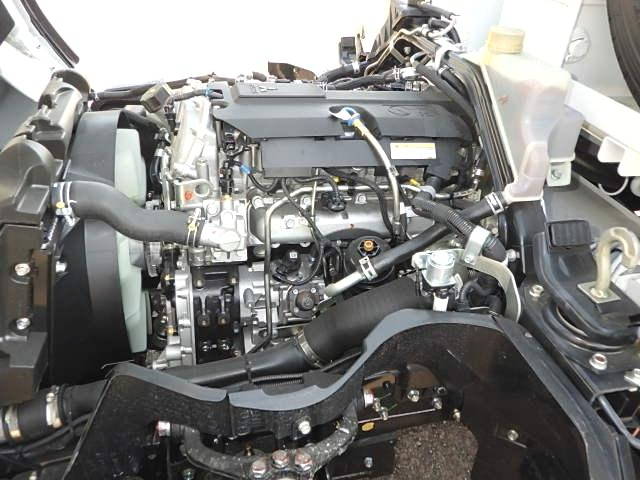 三菱ふそうキャンターパッカー車（塵芥車）小型（2t・3t）[写真24]