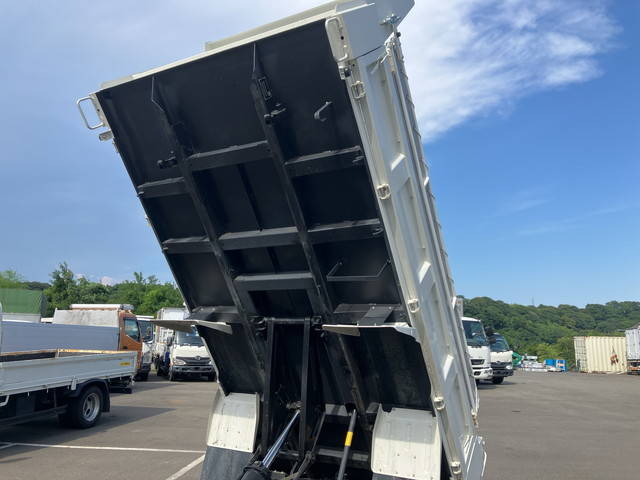 いすゞエルフダンプ小型（2t・3t）[写真16]