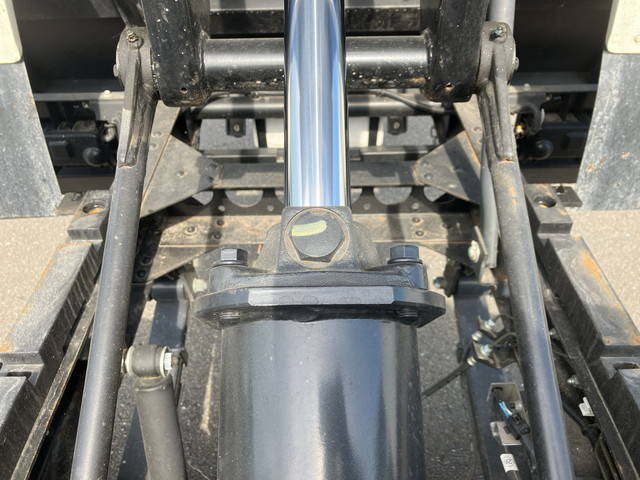 いすゞエルフダンプ小型（2t・3t）[写真18]