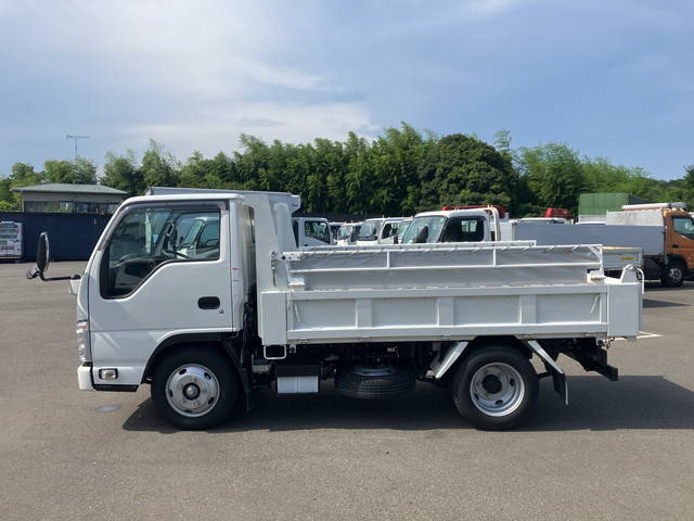 いすゞエルフダンプ小型（2t・3t）[写真05]