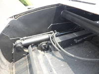 UDトラックスカゼットパッカー車（塵芥車）小型（2t・3t）[写真08]