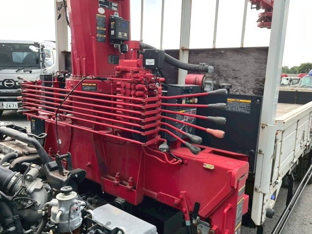 いすゞフォワードクレーン4段中型（4t）[写真12]