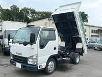 いすゞエルフダンプ小型（2t・3t）