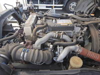 いすゞフォワードアルミウイング中型（4t）[写真12]