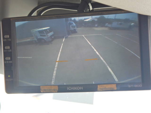 いすゞフォワードアルミウイング中型（4t）[写真18]