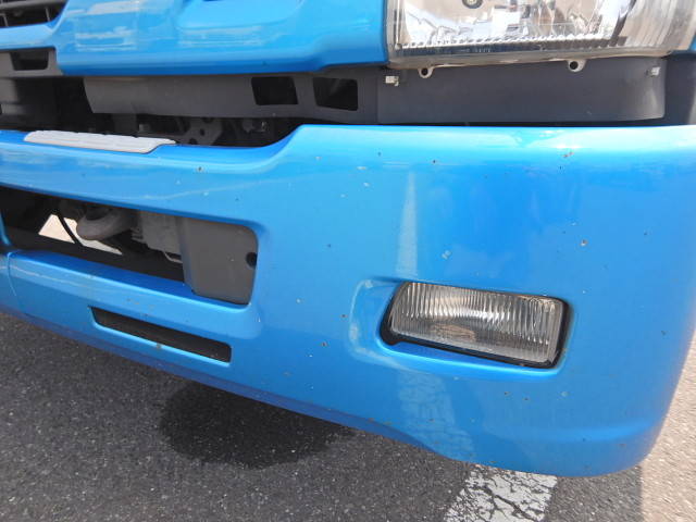 いすゞフォワードアルミウイング中型（4t）[写真23]