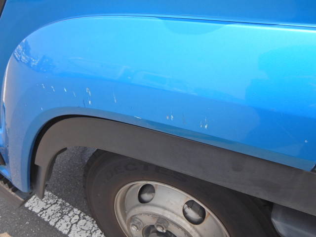 いすゞフォワードアルミウイング中型（4t）[写真25]