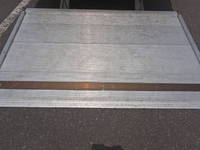 いすゞフォワードアルミウイング中型（4t）[写真37]