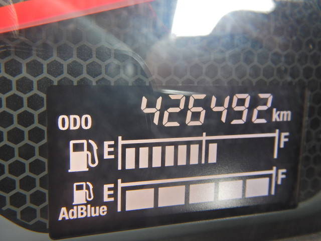 いすゞフォワードアルミウイング中型（4t）[写真40]