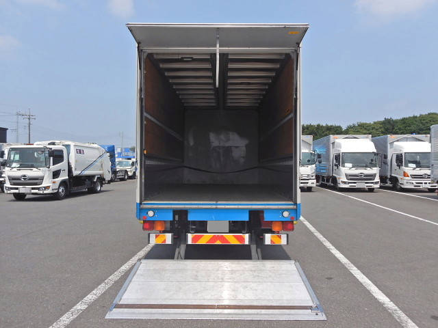 いすゞフォワードアルミウイング中型（4t）[写真05]