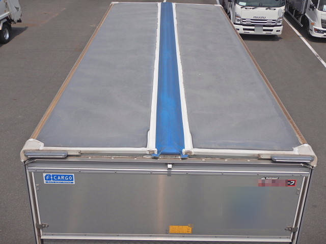 いすゞフォワードアルミウイング中型（4t）[写真06]