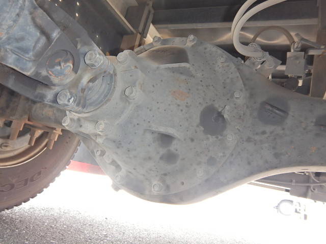 いすゞフォワードアルミウイング中型（4t）[写真08]