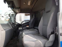 いすゞフォワードアルミウイング中型（4t）[写真21]