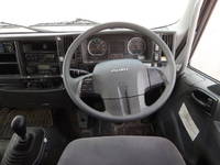 いすゞフォワードアルミウイング中型（4t）[写真22]