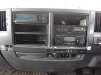 いすゞフォワードアルミウイング中型（4t）[写真23]