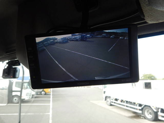 いすゞフォワードアルミウイング中型（4t）[写真23]