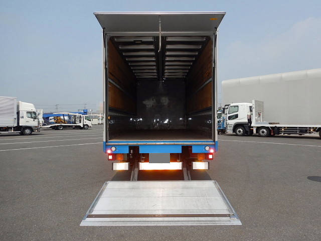 いすゞフォワードアルミウイング中型（4t）[写真06]