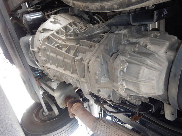 いすゞフォワードアルミウイング中型（4t）[写真08]