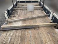 いすゞフォワードクレーン5段中型（4t）[写真03]