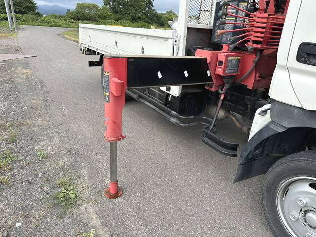 日野デュトロクレーン4段小型（2t・3t）[写真12]