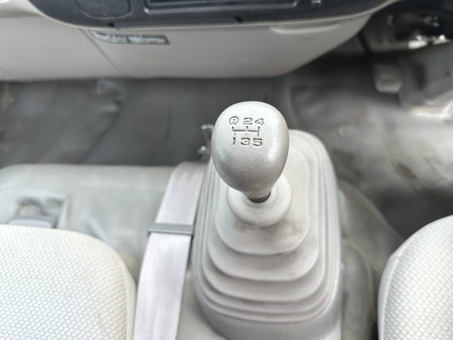 日野デュトロクレーン4段小型（2t・3t）[写真33]