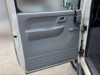 三菱ふそうキャンターガッツダブルキャブ（Wキャブ）小型（2t・3t）[写真25]