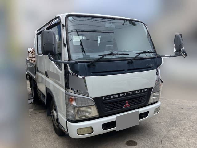 三菱ふそうキャンターガッツダブルキャブ（Wキャブ）小型（2t・3t）[写真03]