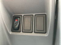 三菱ふそうキャンターガッツダブルキャブ（Wキャブ）小型（2t・3t）[写真36]