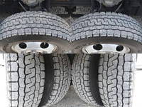 いすゞエルフ冷凍車（冷蔵車）小型（2t・3t）[写真11]