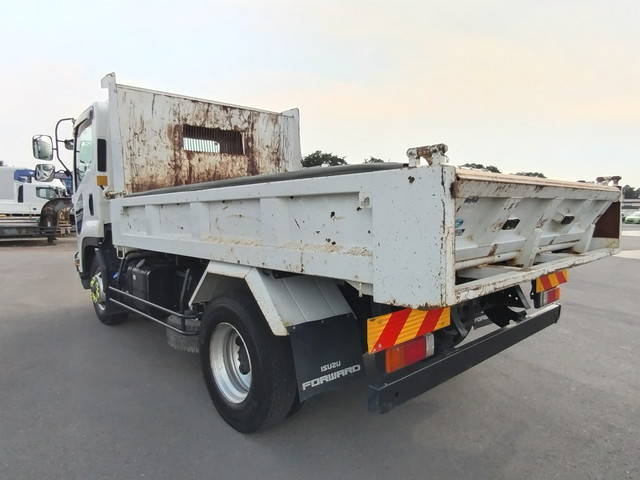 いすゞフォワードダンプ中型（4t）[写真04]