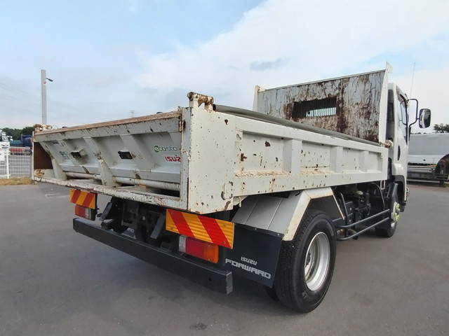 いすゞフォワードダンプ中型（4t）[写真05]