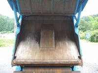 いすゞエルフパッカー車（塵芥車）小型（2t・3t）[写真14]