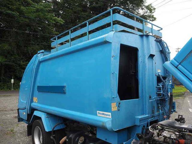 いすゞエルフパッカー車（塵芥車）小型（2t・3t）[写真19]